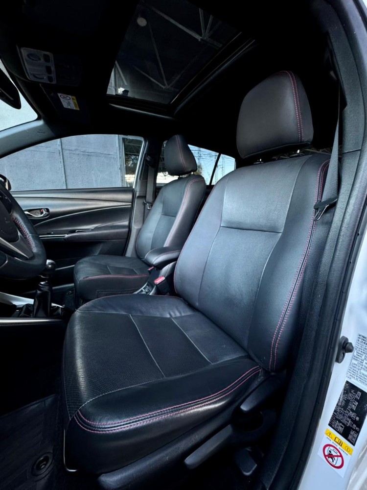 Toyota Yaris S — foto 17